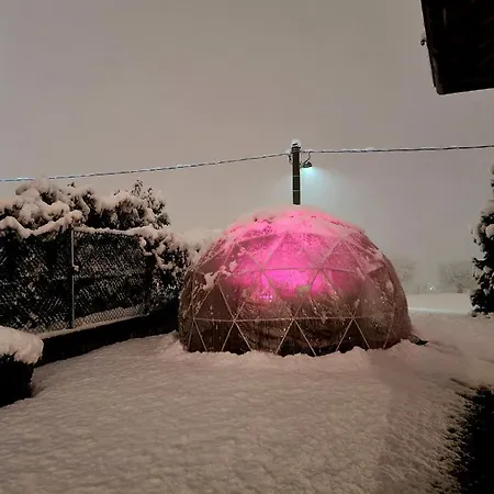 Margot לינה וארוחת בוקר