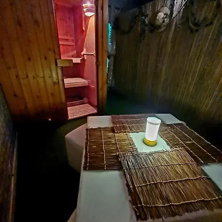 לינה וארוחת בוקר Margot Albavilla